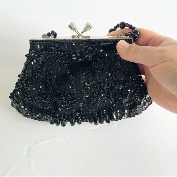 Kate Landry Black Sequin Evening Wristlet Hand Bag - Picture 3 of 15